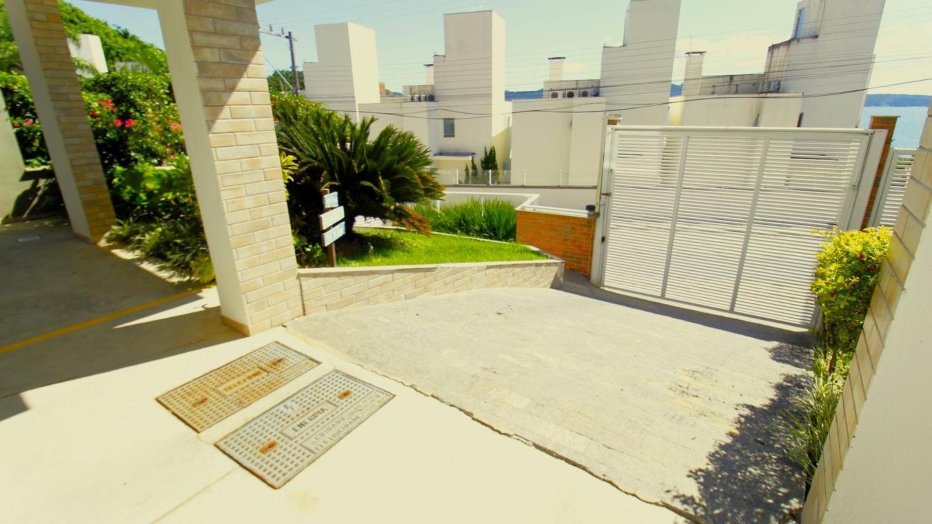 1079 - Apartamento Com Vista Para O Mar Em Bombinhas Exterior foto